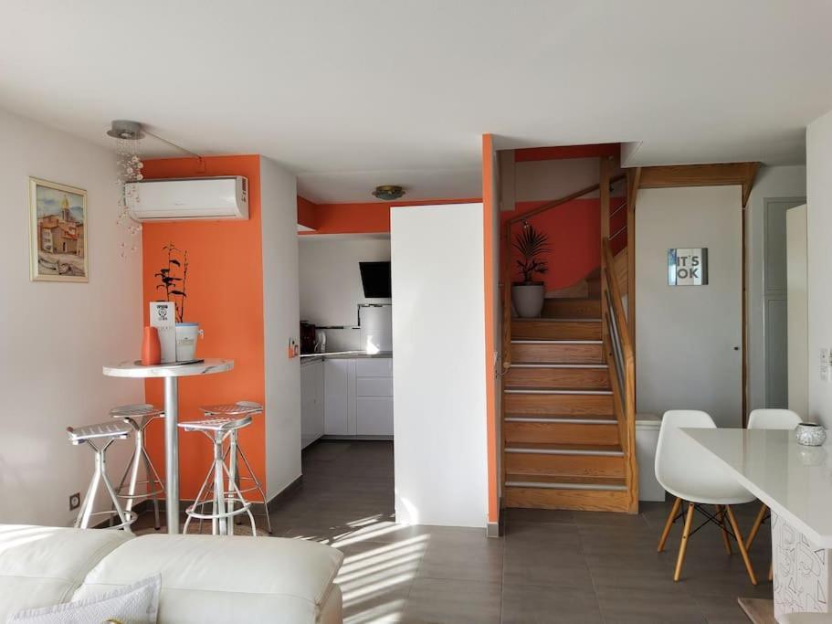Magnifique Rooftop Duplex Climatise Familial, Aux Arceaux มงต์เปอลิเยร์ ภายนอก รูปภาพ
