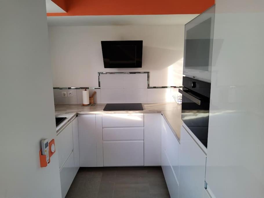 Magnifique Rooftop Duplex Climatise Familial, Aux Arceaux มงต์เปอลิเยร์ ภายนอก รูปภาพ