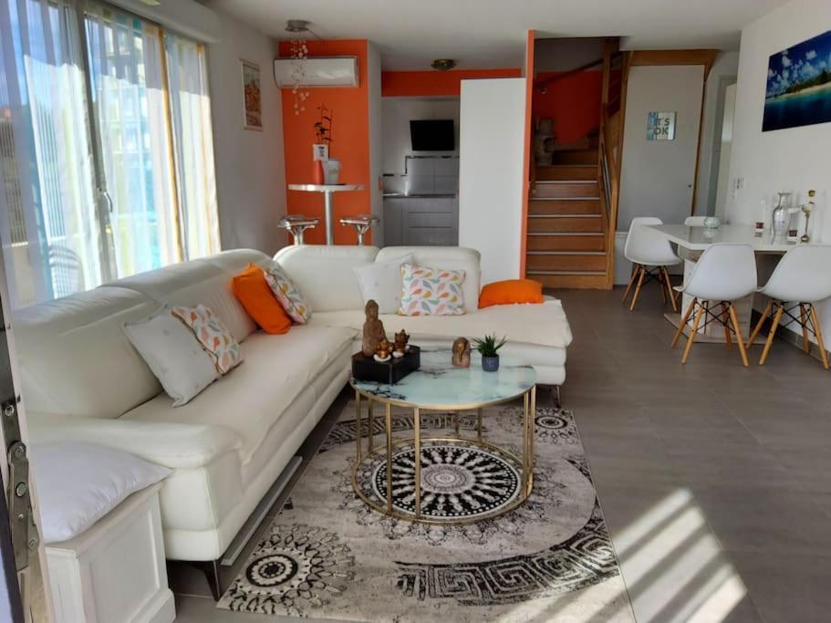 Magnifique Rooftop Duplex Climatise Familial, Aux Arceaux มงต์เปอลิเยร์ ภายนอก รูปภาพ