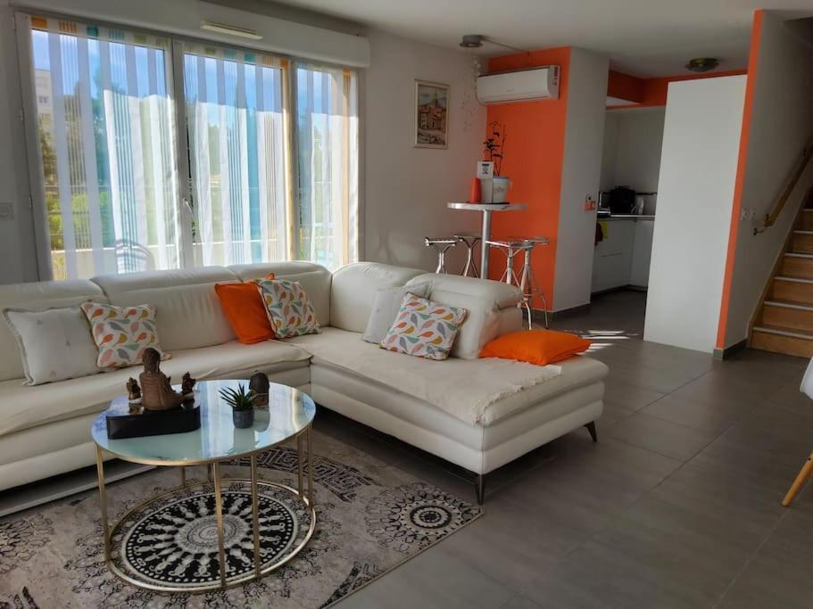 Magnifique Rooftop Duplex Climatise Familial, Aux Arceaux มงต์เปอลิเยร์ ภายนอก รูปภาพ