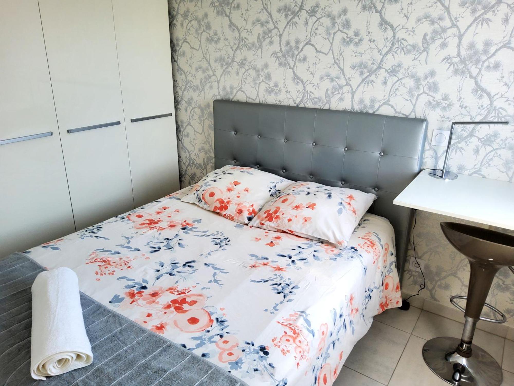 Magnifique Rooftop Duplex Climatise Familial, Aux Arceaux มงต์เปอลิเยร์ ภายนอก รูปภาพ